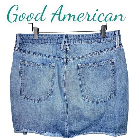 GOOD AMERICAN Distressed Denim Mini Skirt, Size 14 - Picture 4 of 12